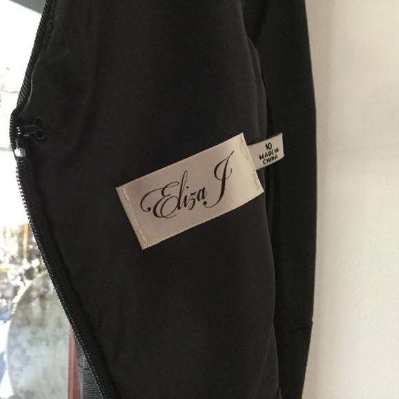 Gorgeous formal dress! - Picture 7 of 8